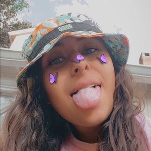 Meet your Posher, Jenna